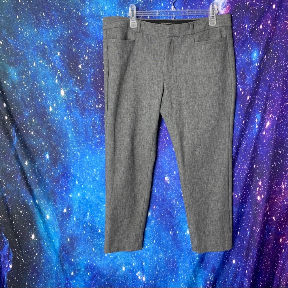 Banana Republic- Gray Cropped Pants size 12 Petite